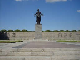 по аллеям великой Победы