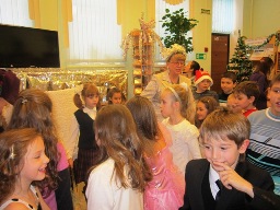 Новый год к нам мчится в гости ф.32