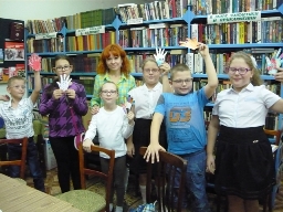 Разноцветные ладошки