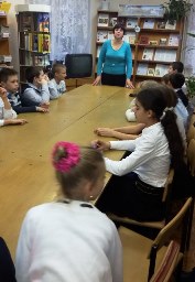 В те дни, когда в садах лицея я безмятежно расцветал