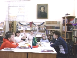 Нарядим елку в праздничный наряд
