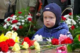Это нужно не мертвым, это нужно живым