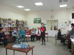 Мерцанье свеч и запах хвои