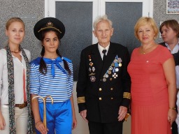 Мир бездонный