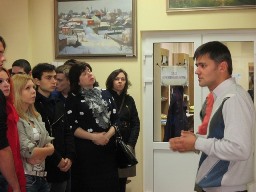 открытие выставки картин «Животворный мир красок Сергея Писаренко»
