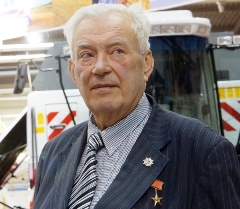 Песков Юрий Александрович Песков Юрий Александрович